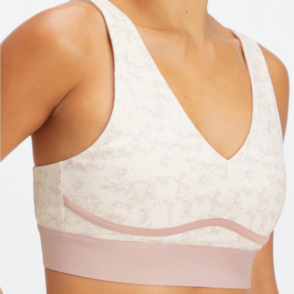 NWT Fabletics All Day Every Day Bra Size 2X - Picture 2 of 7